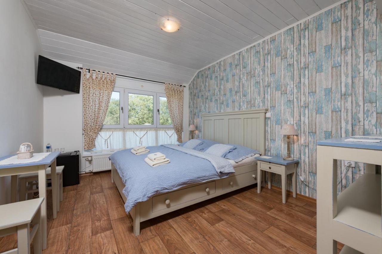 Penzion Stribrny Vitr (Adults Only) Horní Planá Pokój zdjęcie